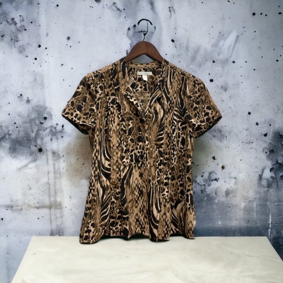 Dana Buchman Leopard Print Button Blouse Women’s Small Short Sleeve Top - Picture 2 of 16